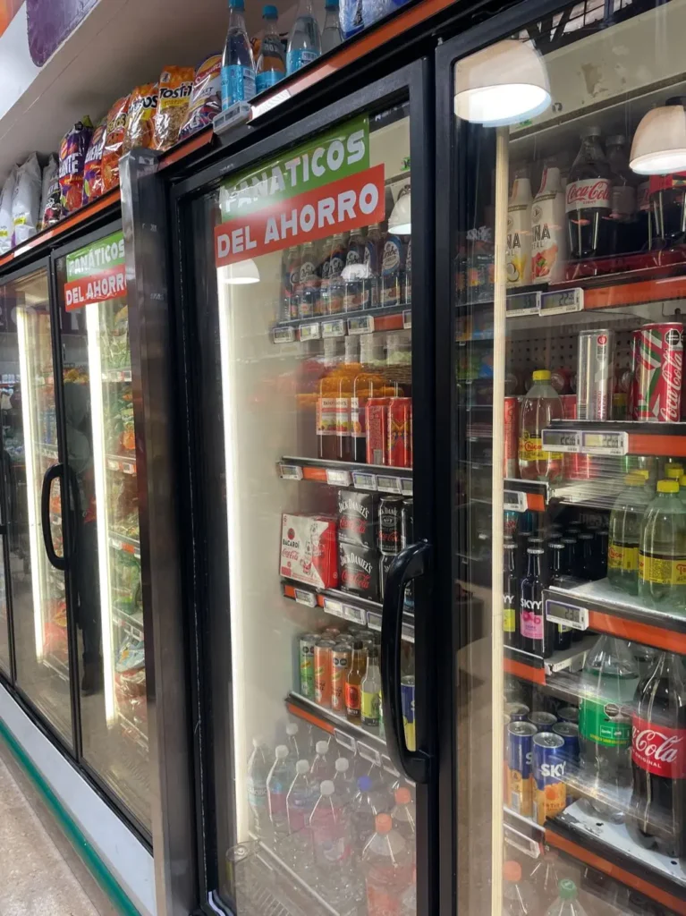 Hussmann reach-in Refrigerator Supermarket